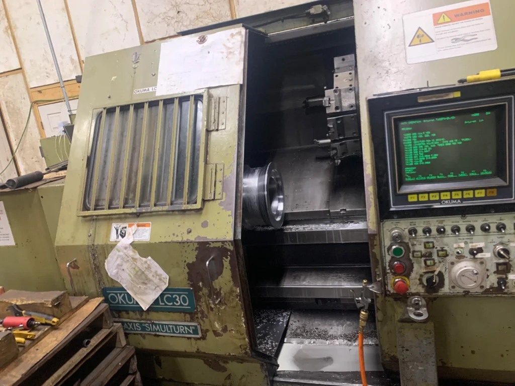 an old cnc before being retrofitted